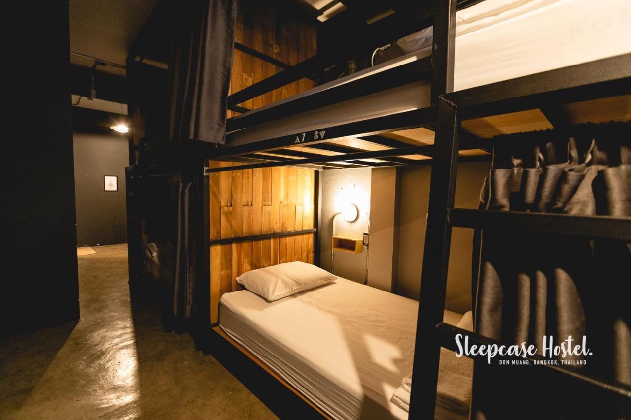 Sleepcase Hostel Бангкок Экстерьер фото